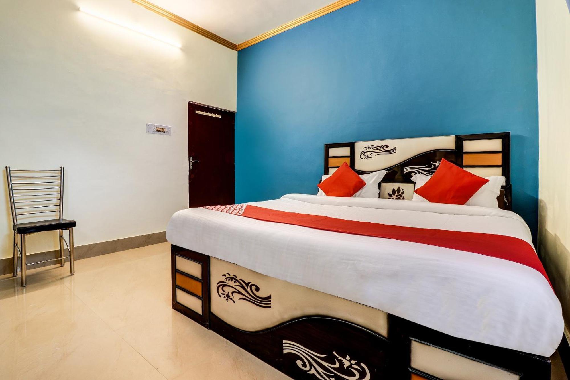 Hotel O Star City Hotel Ayodhya Екстериор снимка